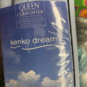 Nikken Kenko Dream Light Queen comforter